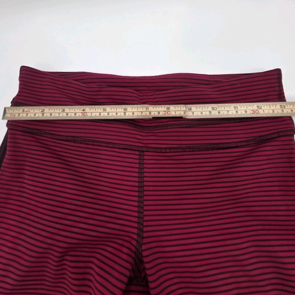 LULULEMON RUN PACE TIGHT LEGGINGS WOMENS SIZE 6 STRIPED MAROON RED 25" LUXTREME - Picture 16 of 16